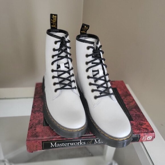 Dr. Martens ZAVALA Combat Boots - Dr. Martens | white, black shoelaces | size US - Picture 3 of 10